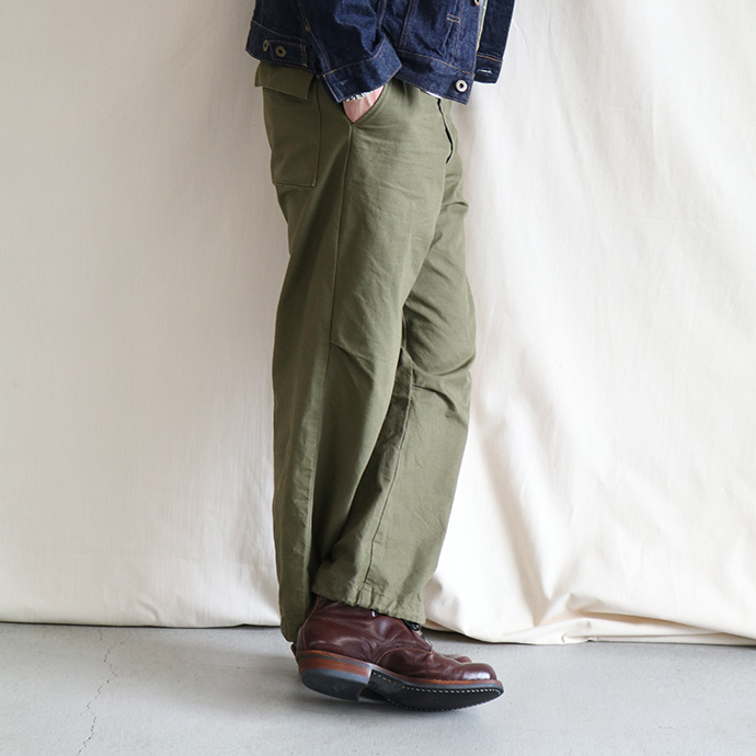 JAPAN BLUE JEANS J286071 NON CARGO PANTS　サイドスタイル