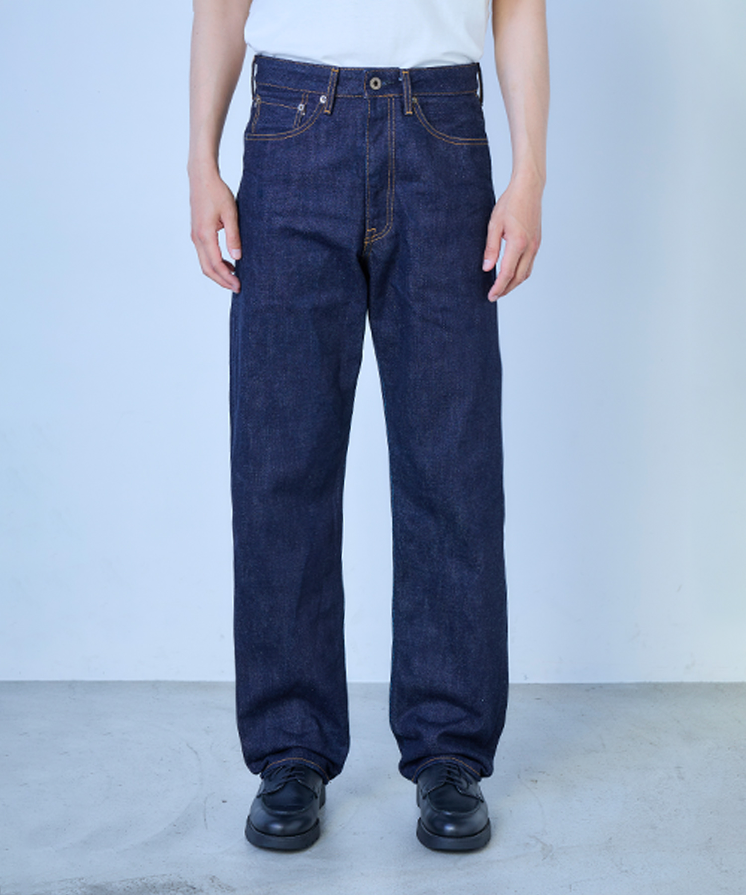 BLACK SELVEDGE JEANS STRAIGHT img01