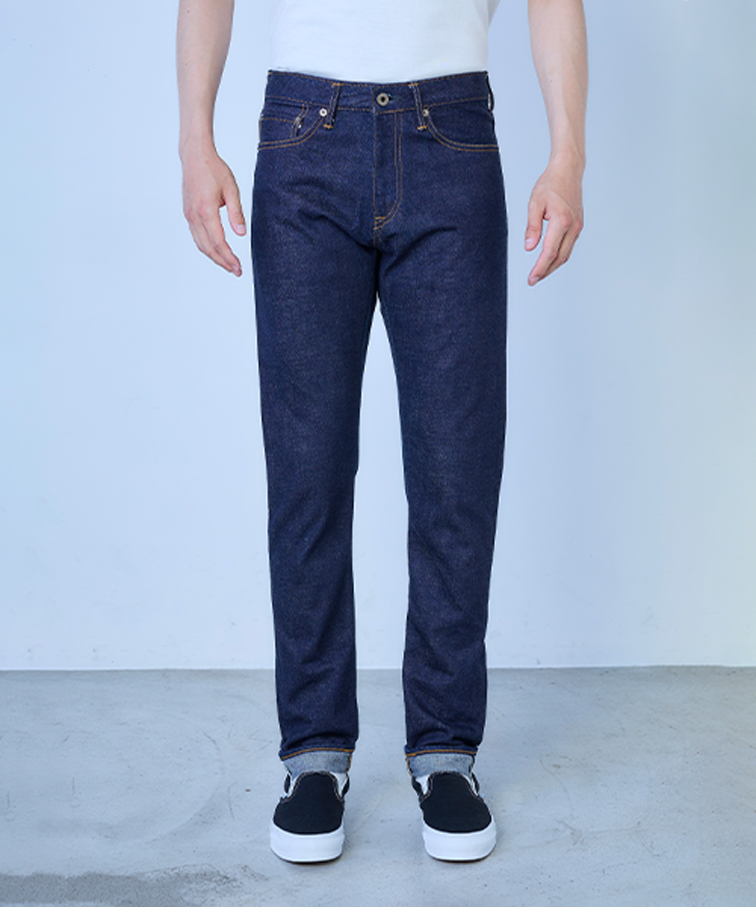 BLACK SELVEDGE JEANS STRAIGHT img01