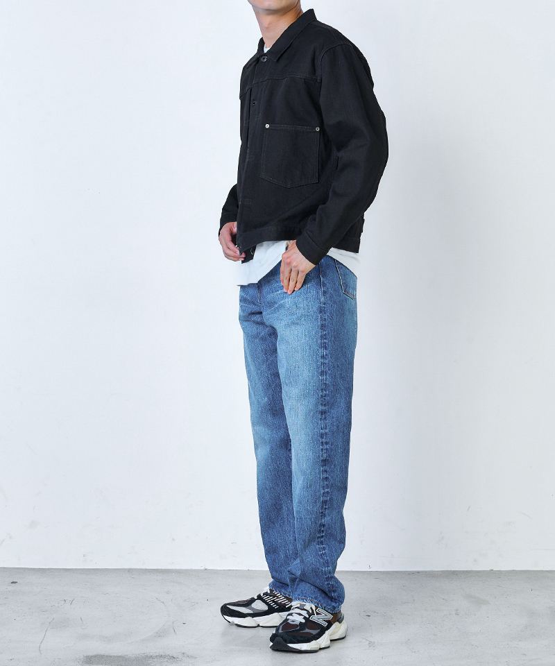 BLACK DENIM JACKET 着用イメージ04