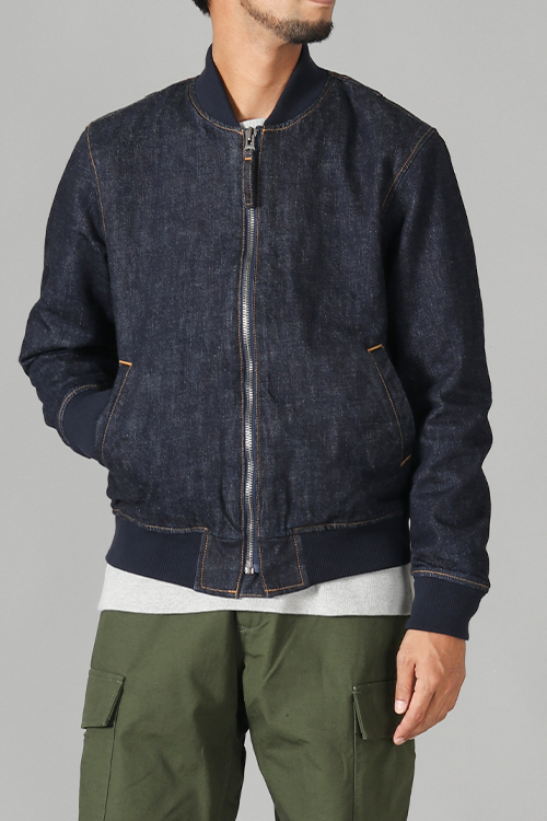 JAPAN BLUE JEANS　ボンバージャケット　Bomber Jacket　スタイリング06