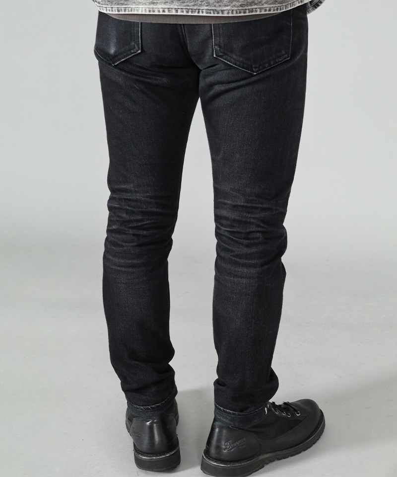 JAPAN BLUE JEANS  BLACK SELVEDGE JEANS 　J214 29in着用イメージ04