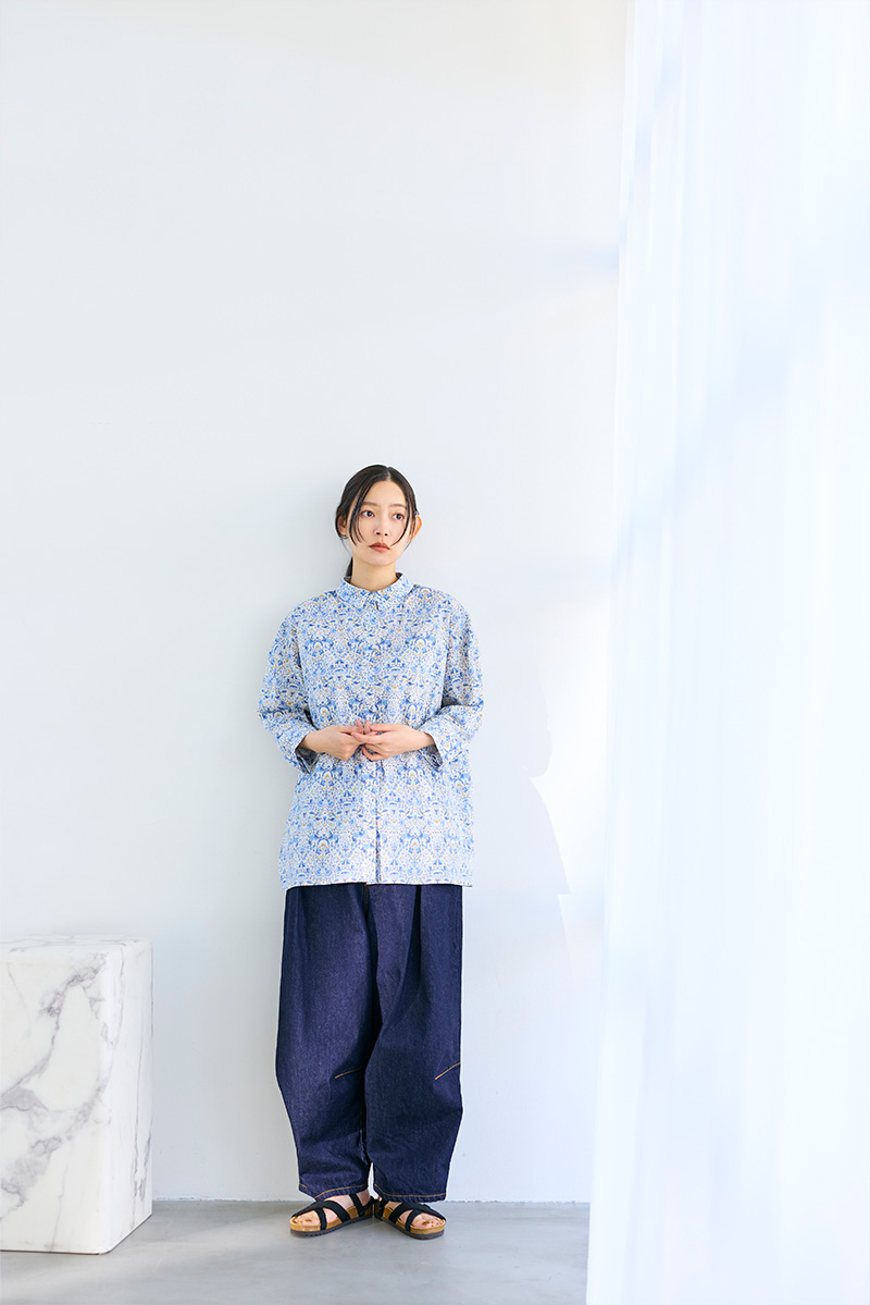 NAJA PANTS LOOK