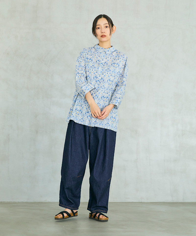 NAJA PANTS着用