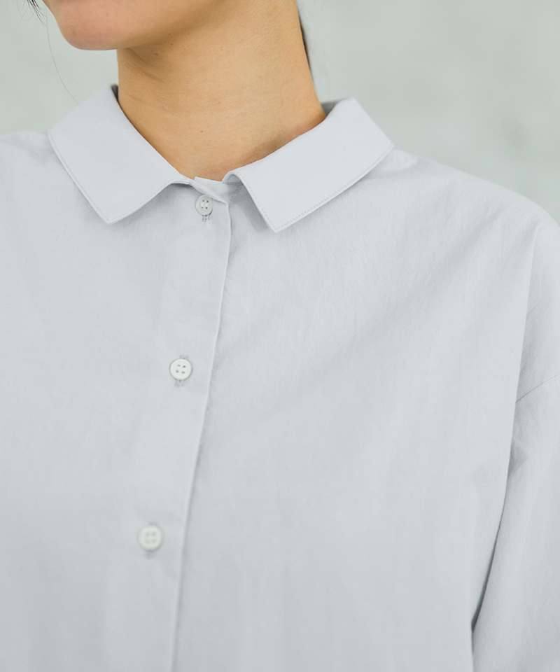 UCHI SHIRT着用フロント