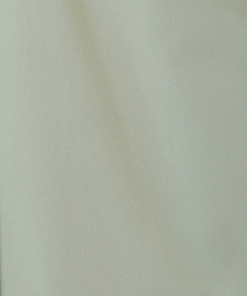 ライトグリーン